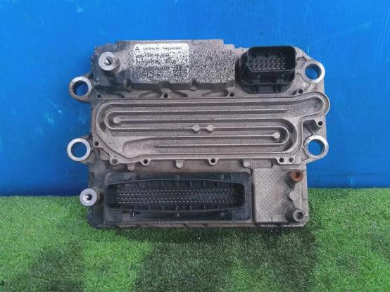 &nbsp;&nbsp;MITSUBISHI&nbsp;FUSO&nbsp;&nbsp;2PG-FY74HY