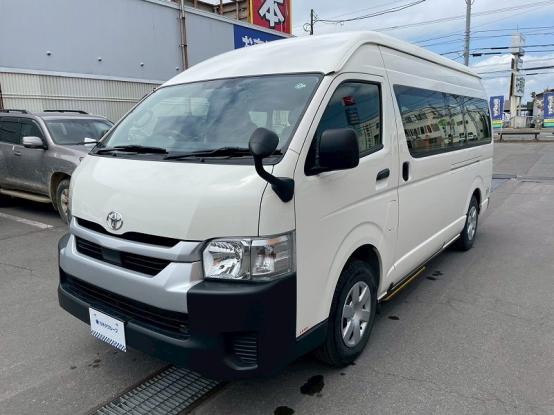 HIACECIMMUTER TOYOTA 