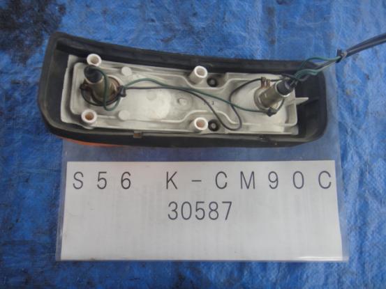 コーナーランプ（右）　日産UD　コンドル　K-CM90C　[P10593]