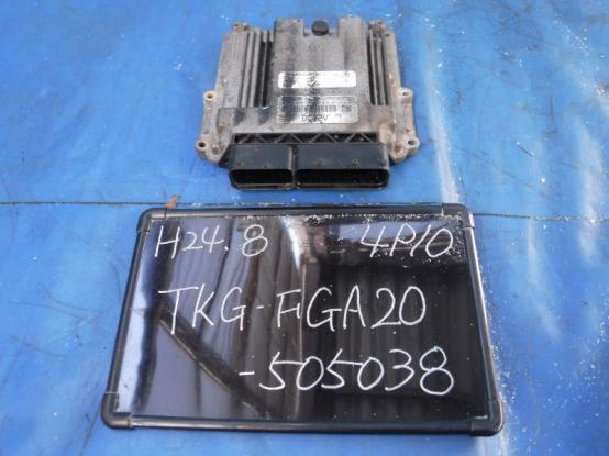 ECU　エンジンコンピューター　　三菱ふそう　キャンター　TKG-FGA20　[P20766]