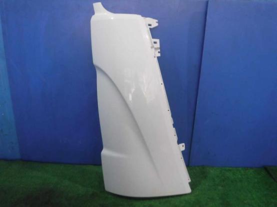 コーナーパネル（右）　日野　レンジャー　2KG-FD2ABA　[P30816]