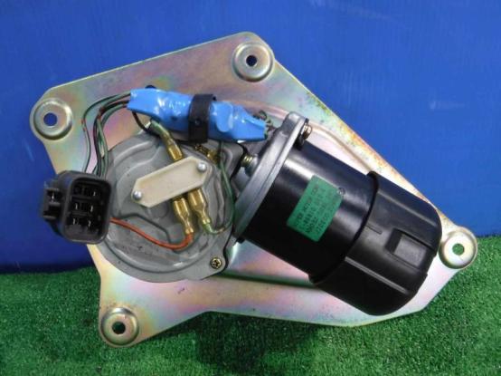 ワイパーモーター　いすゞ　ギガ　KL-EXD51L3　[P30833]