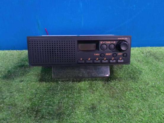 ラジオ　いすゞ　エルフ　KR-NHS69EAV　[P31367]