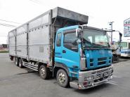 Used truck ISUZU GIGA 