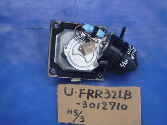   ISUZU FORWARD U-FRR32LB