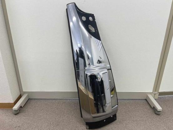 &nbsp;&nbsp;ISUZU&nbsp;&nbsp;KL-CYL51