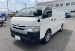 TOYOTA　HIACE