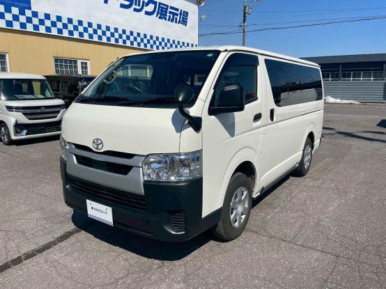 HIACEVAN&nbsp;TOYOTA&nbsp;