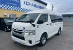 TOYOTA　HIACEVAN