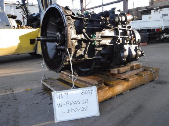   MITSUBISHI FUSO GREAT FV415JR