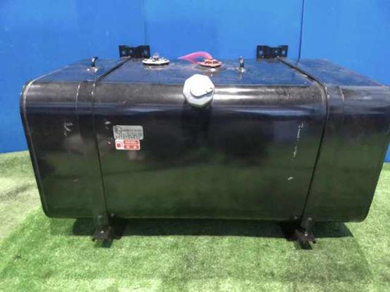 &nbsp;&nbsp;ISUZU&nbsp;&nbsp;***-FRR90