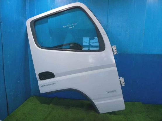 &nbsp;&nbsp;MITSUBISHI&nbsp;FUSO&nbsp;&nbsp;TPG-FEA50