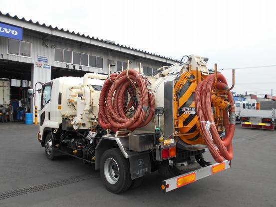 中古トラック・中古車・中古トラック部品販売ディーラー あなたのクルマ・トラックライフをサポート