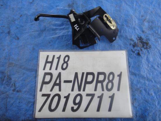 アクセルリンク　いすゞ　エルフ　PA-NPR81　[P10085]