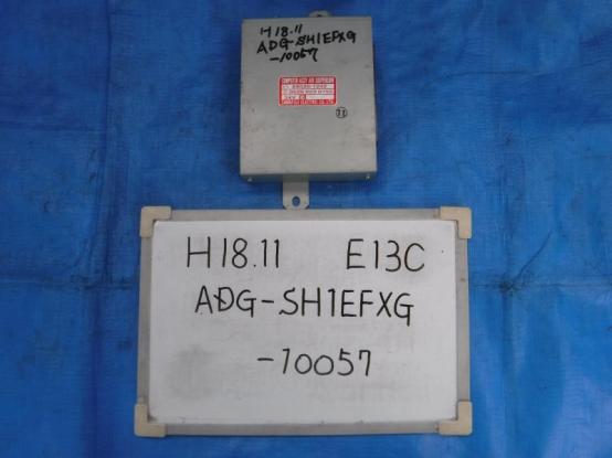 エアサスコントロールユニット　日野　プロフィア　ADG-SH1EFXG　[P22845]