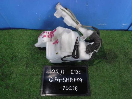 ウォッシャータンク　日野　プロフィア　QPG-SH1EEDG　[P25710]