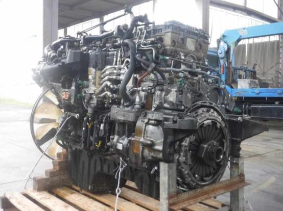 エンジンAy（6R10）　三菱ふそう　スーパーグレート　LKG-FP54VDR　[P27582]