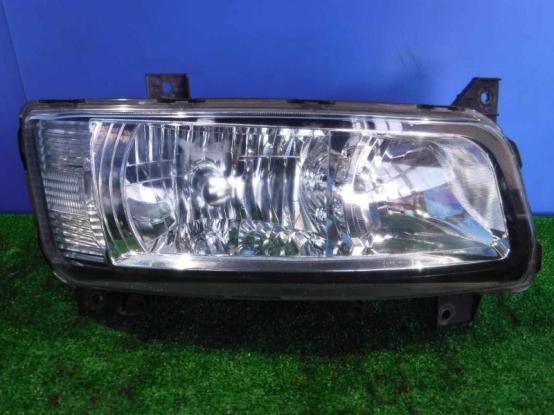 ヘッドライト（右） 三菱ふそう スーパーグレート QKG-FU54VZ  