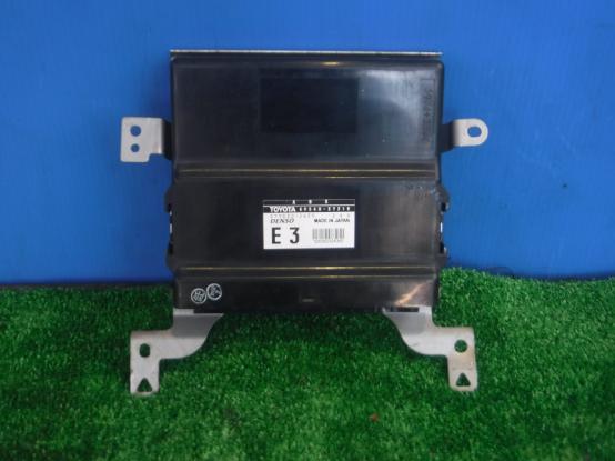 ABSコントロールユニット　日野　デュトロ　BDG-XZU354E　[P30573]