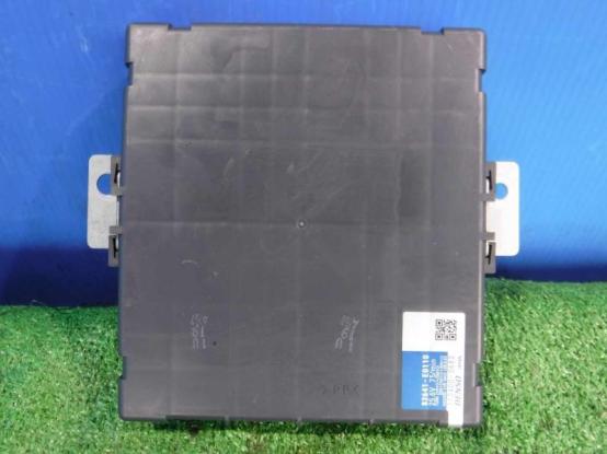 ターン・ハザードコントロールユニット　日野　プロフィア　QPG-SH1EEDG　[P30630]