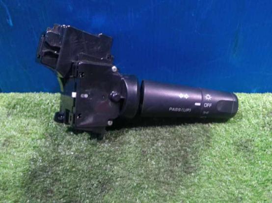 コンビスイッチ（ライト）　三菱ふそう　キャンター　TPG-FEA50　[P31728]