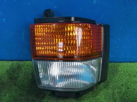 コーナーランプ（左）　日産UD　ビッグサム　KL-CZ55YNH　[P32183]