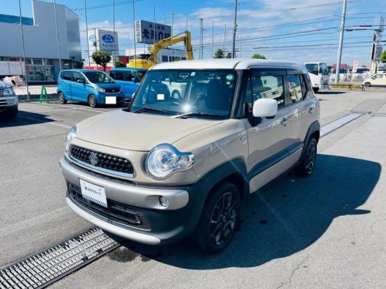 クロスビー　スズキ　４ＷＤ　ＨＹＢＲＩＤ　ＭＸ　[S01926]
