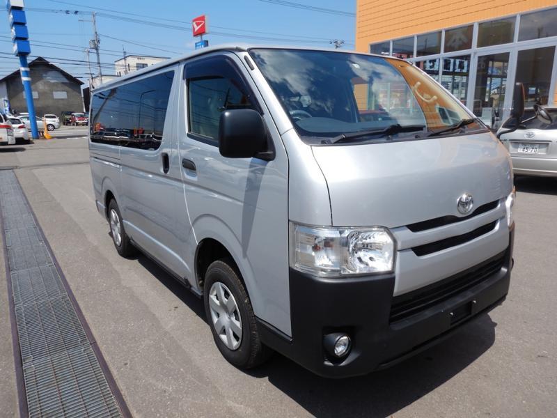 ハイエース トヨタ ４ｗｄ ｄｘパワーリフト付 ６人 ５ドア S 旭川の中古車販売はカネタグループ