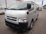 中古車 トヨタ　ハイエース　４ＷＤ　ＤＸ　６人　５ドア