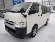 中古車 トヨタ　レジアスエースＶ　４ＷＤ　ＤＸ　６人　４ドア
