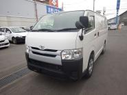 中古車 トヨタ　ハイエースバン　４ＷＤ　冷蔵冷凍車　−２２℃〜＋３５℃